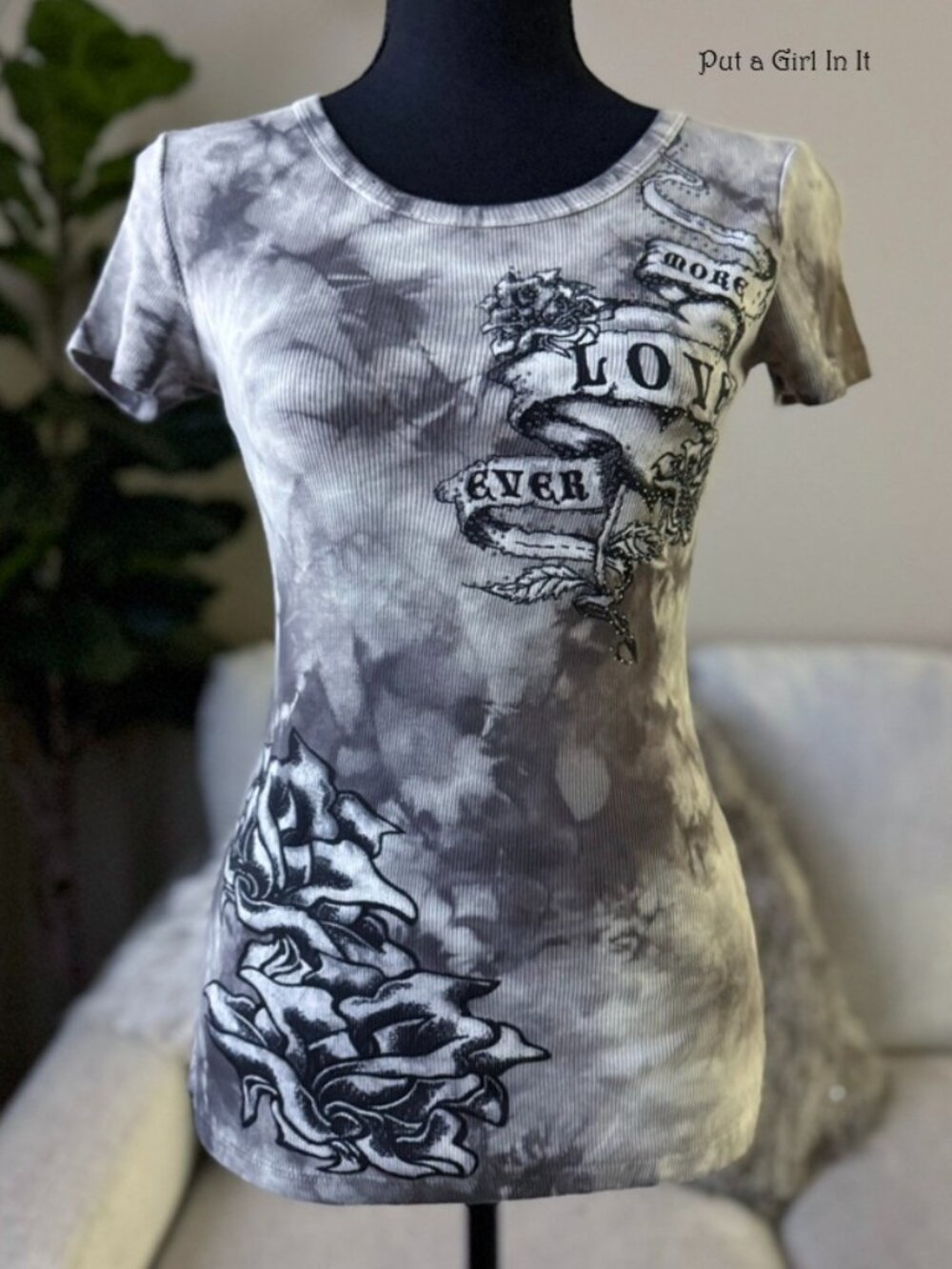 Vocal Apparel Women's Crystal Tie Dye Love Forever Old School Shirt S M L Y2K